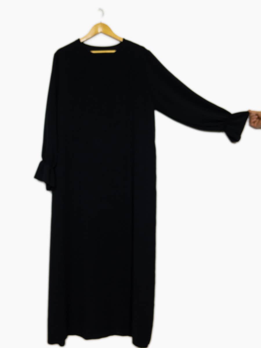 Yumna Abaya